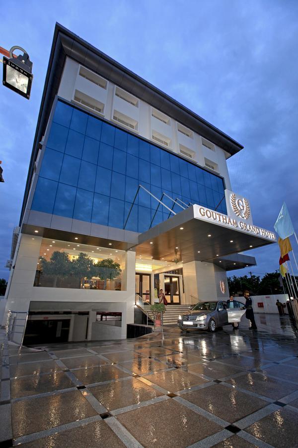 Goutham Grand Hotel Tenāli Quarto foto